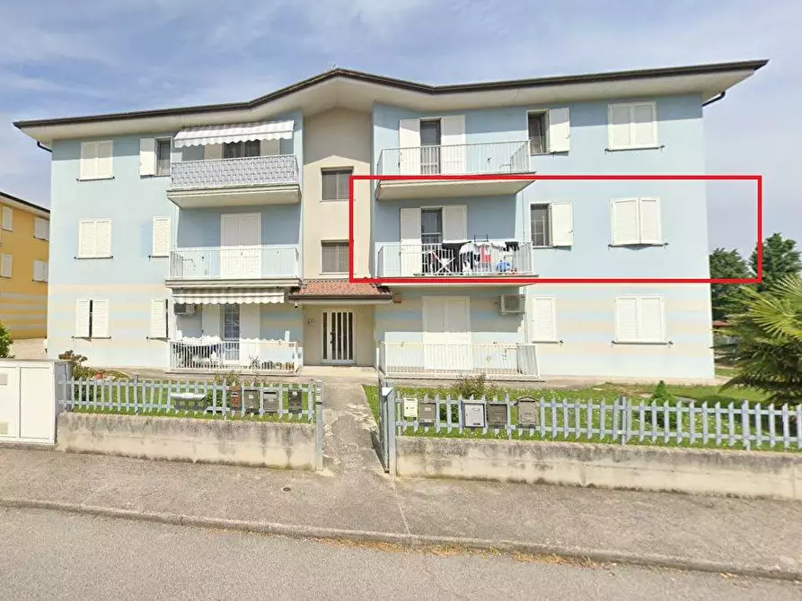Immagine 1 di Appartamento in vendita  in via Montale a Castel D'ario
