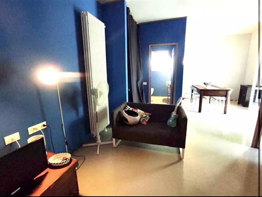 Immagine 1 di Appartamento in vendita  a Ortonovo