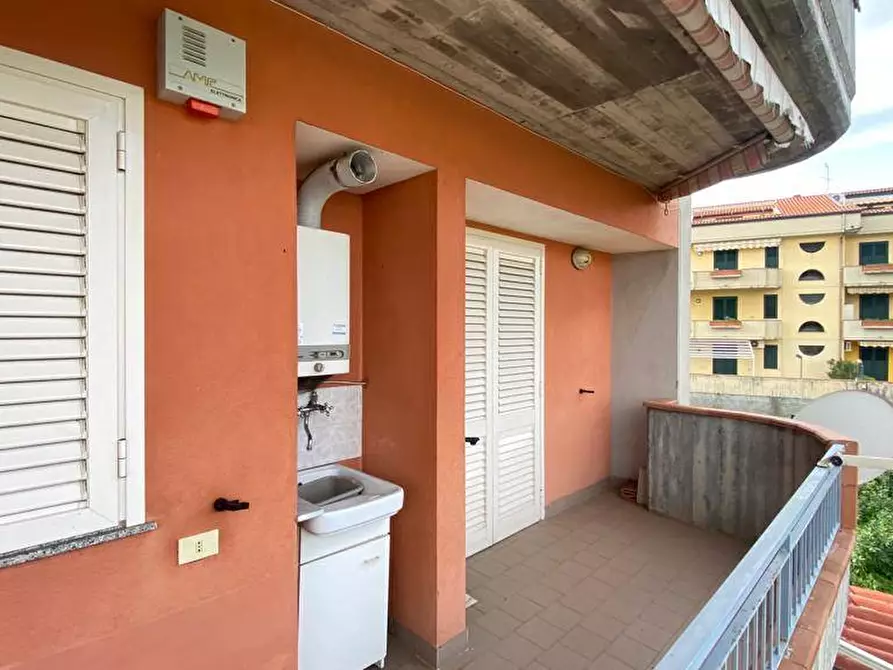 Immagine 1 di Appartamento in vendita  in Via Spiaggia a Mascali