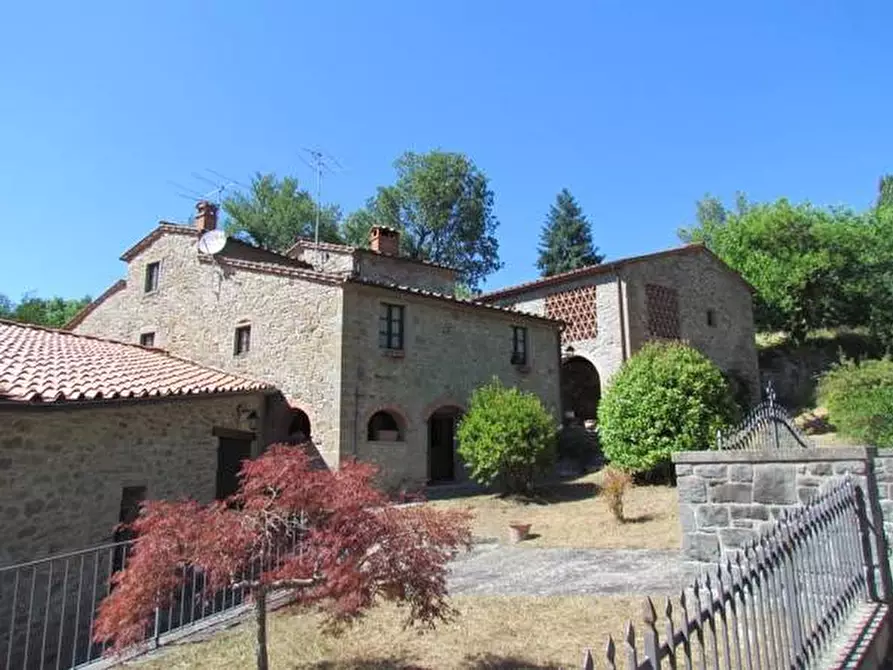 Immagine 1 di Rustico / casale in vendita  in via appennino a Pratovecchio Stia