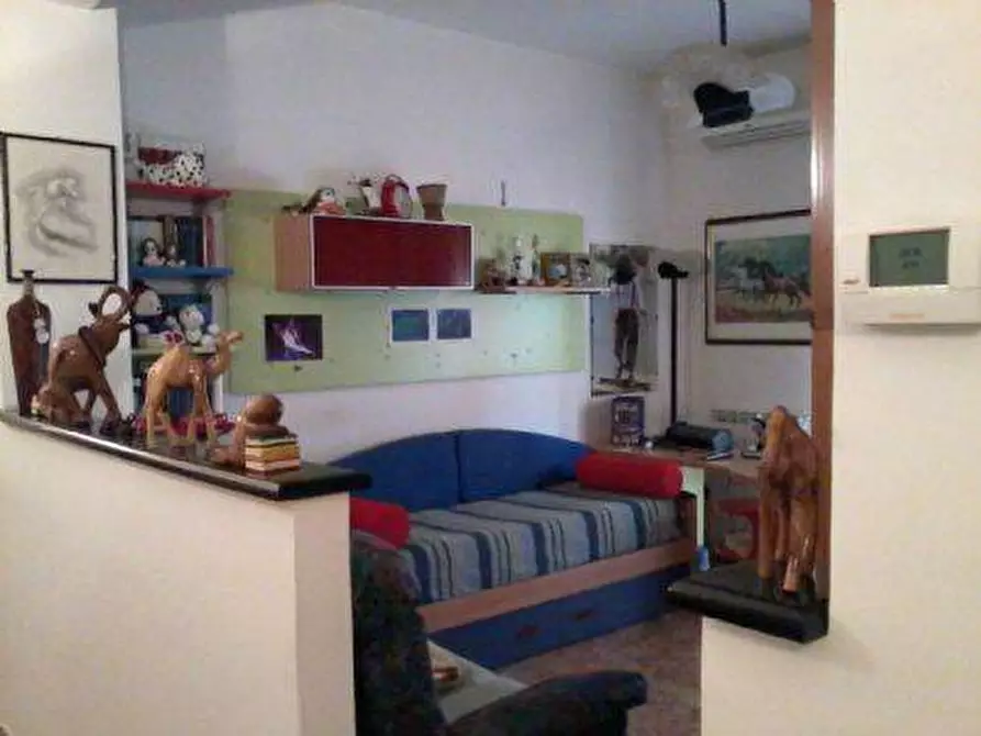 Immagine 1 di Appartamento in vendita  in C.da Rosario a Altilia