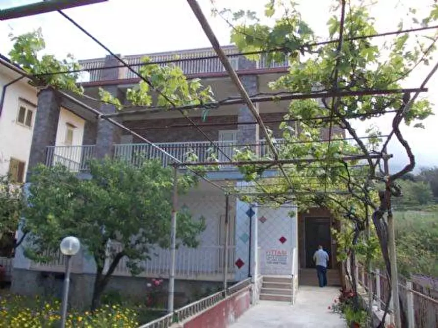 Immagine 1 di Appartamento in vendita  a San Lucido