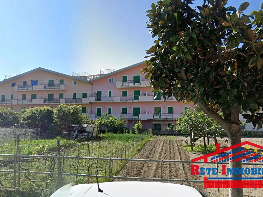 Immagine 1 di Appartamento in vendita  in via Stromboli a Amantea