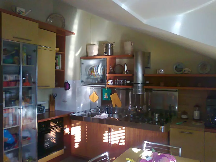 Immagine 1 di Appartamento in vendita  a Amorosi