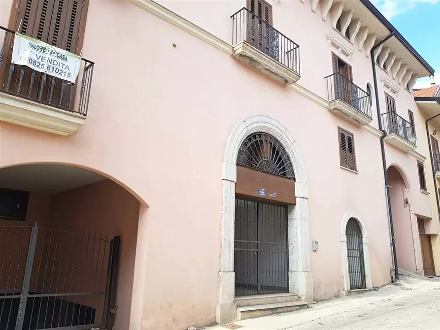 Immagine 1 di Appartamento in vendita  in Corso Vittorio Emanuele a Monteforte Irpino