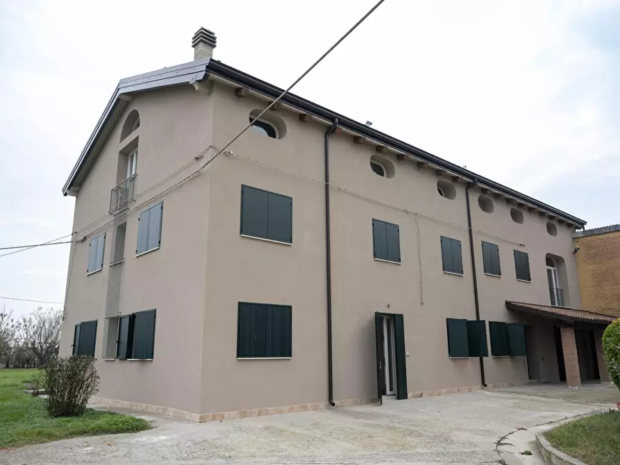 Immagine 1 di Appartamento in vendita  in Via Canalazzo Cascinetta a Finale Emilia