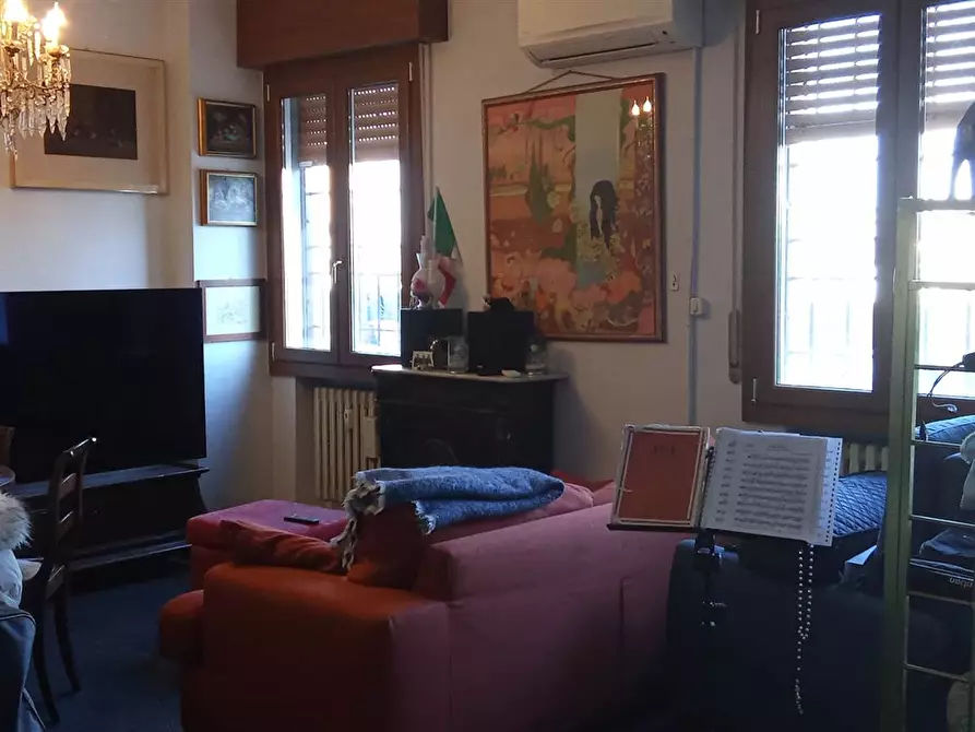 Immagine 1 di Appartamento in vendita  a Modena