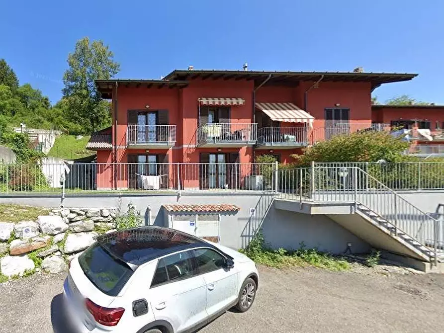 Immagine 1 di Casa indipendente in vendita  a Alta Valle Intelvi