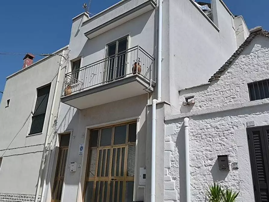Immagine 1 di Casa indipendente in vendita  in Via Olmo a Alberobello