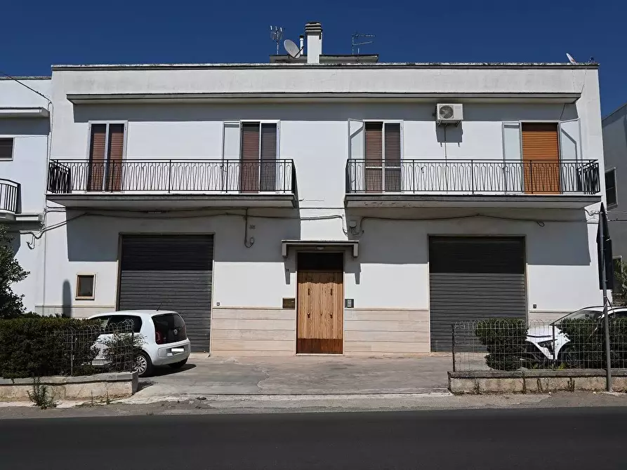 Immagine 1 di Appartamento in vendita  in Viale G. Gronchi a Alberobello