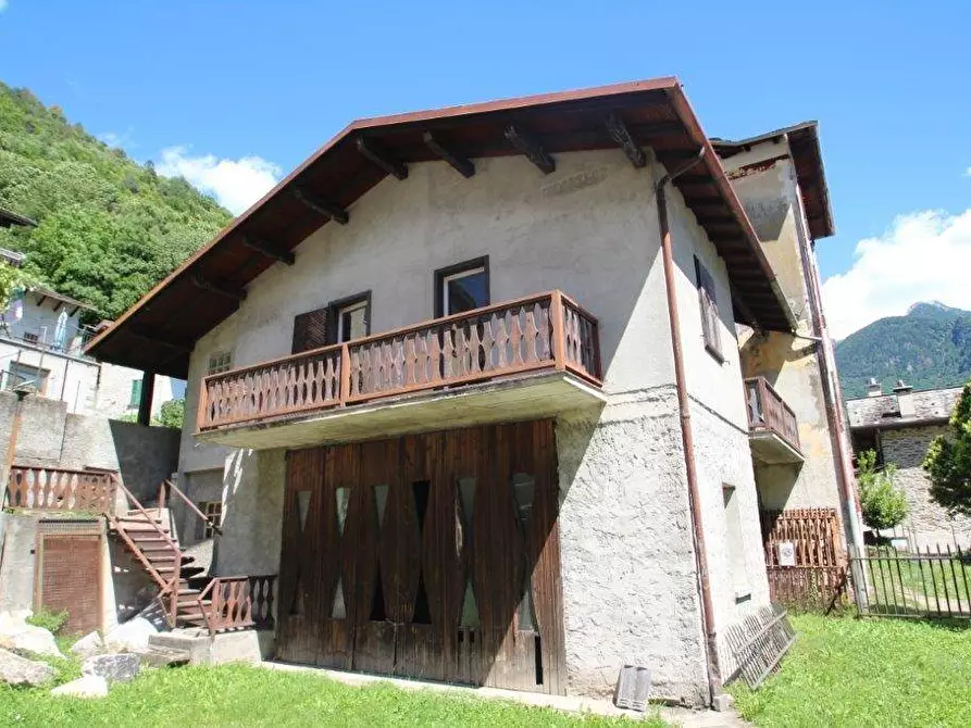 Immagine 1 di Casa indipendente in vendita  in Via Bette a Chiavenna