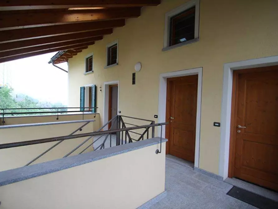 Immagine 1 di Appartamento in vendita  a Campodolcino