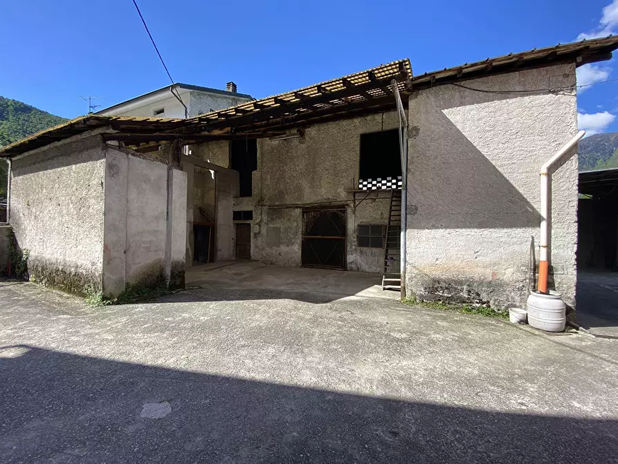 Immagine 1 di Casa indipendente in vendita  in Via Tunesa a Caspoggio