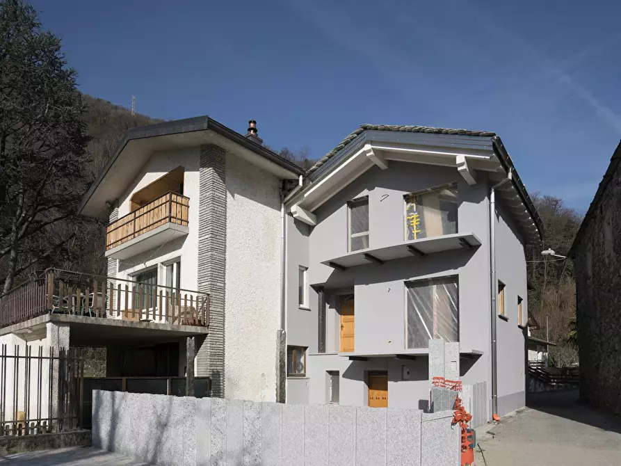 Immagine 1 di Casa indipendente in vendita  in Via Scandolera a Caspoggio