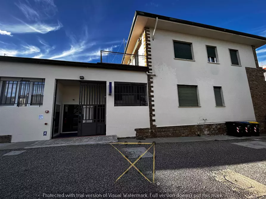 Immagine 1 di Laboratorio in affitto  a San Casciano In Val Di Pesa