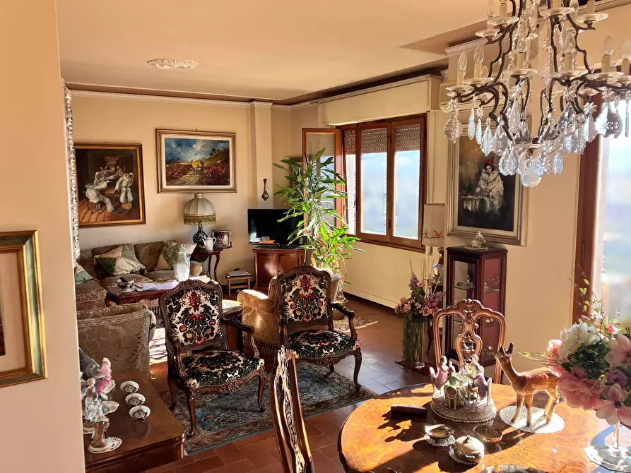 Immagine 1 di Appartamento in vendita  a Pontassieve