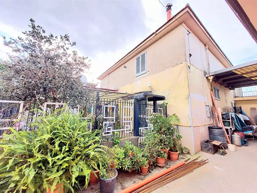 Immagine 1 di Casa indipendente in vendita  in Via Padula a Nocera Inferiore