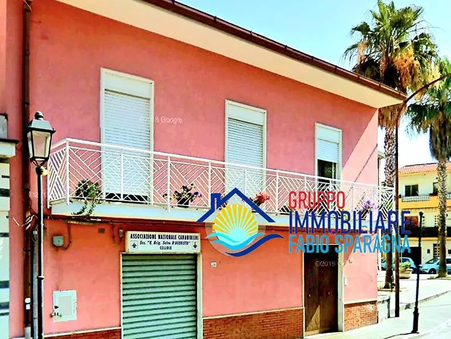 Immagine 1 di Casa indipendente in vendita  in PIAZZA COMPASSO a Cancello Ed Arnone