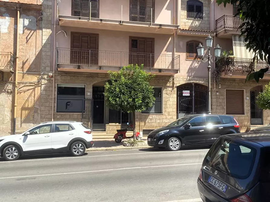 Immagine 1 di Appartamento in vendita  in Corso Umberto a Cinisi