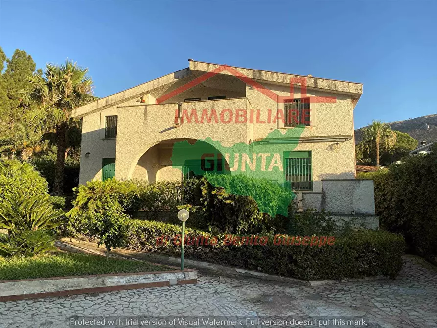 Immagine 1 di Villa in vendita  a Cinisi