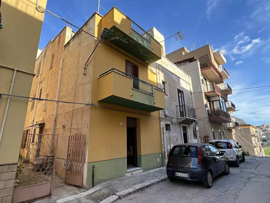 Immagine 1 di Casa indipendente in vendita  in Via Sant'Agostino a Sciacca