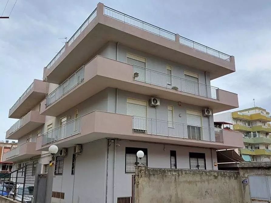 Immagine 1 di Appartamento in vendita  in Via dei Limoni a Messina