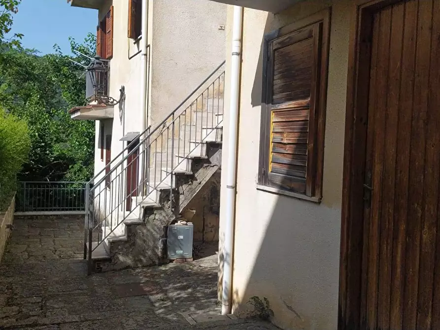 Immagine 1 di Appartamento in vendita  in VIA ROMA a Parolise