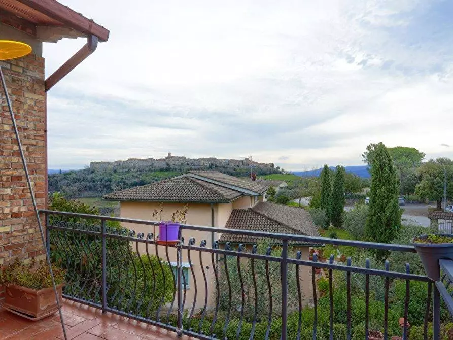 Immagine 1 di Villa in vendita  in VIA DELLA CORSINA a Casole D'elsa