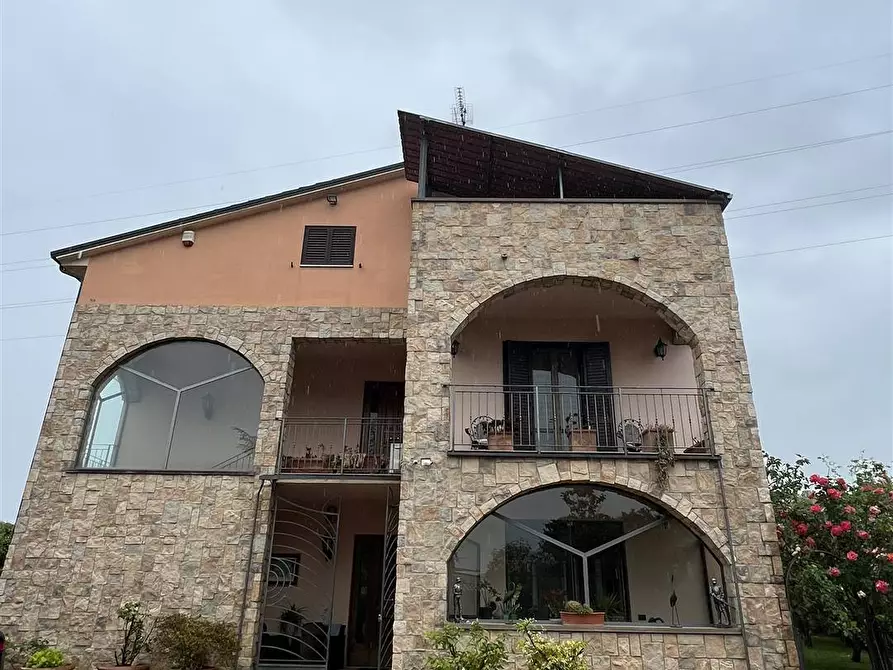 Immagine 1 di Appartamento in vendita  a Montopoli In Val D'arno