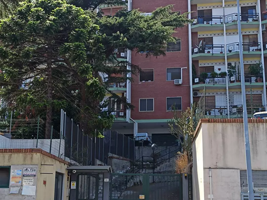 Immagine 1 di Appartamento in vendita  in viale regina elena a Messina