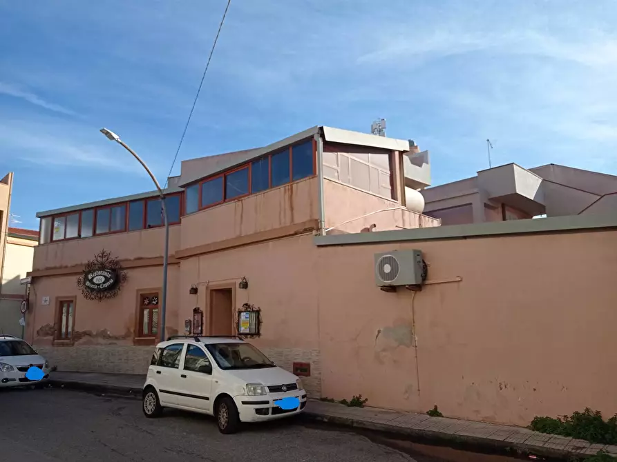 Immagine 1 di Attività commerciale in vendita  a Messina