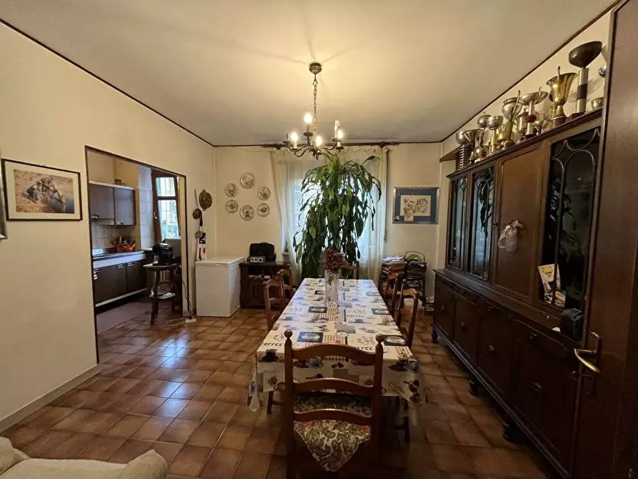 Immagine 1 di Appartamento in vendita  in Via Nicolao Cena a Brandizzo