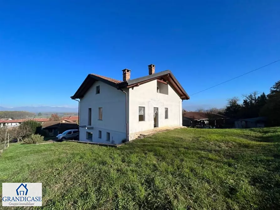 Immagine 1 di Villa in vendita  in Via Annunziata a Andezeno