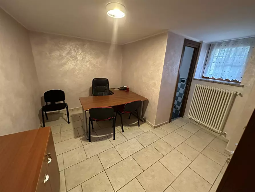 Immagine 1 di Appartamento in vendita  in via risorgimento a Antey-Saint-Andre'