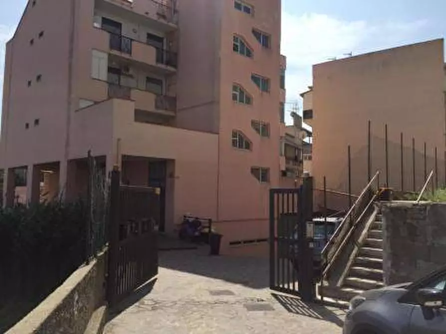 Immagine 1 di Magazzino in vendita  in Via S. Carlo Valle degli Angeli a Messina