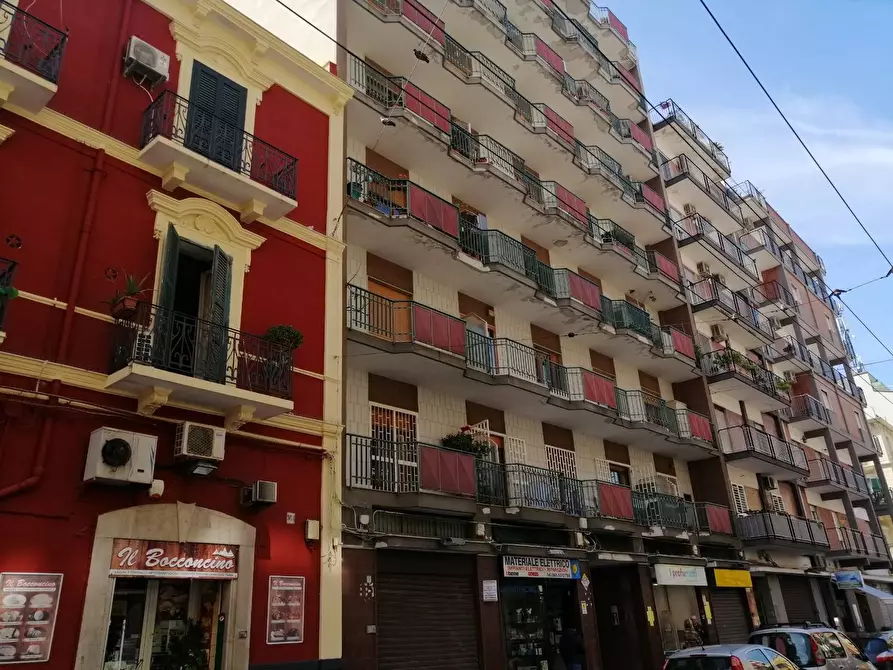 Immagine 1 di Attività commerciale in affitto  in Via Principe Amedeo a Bari