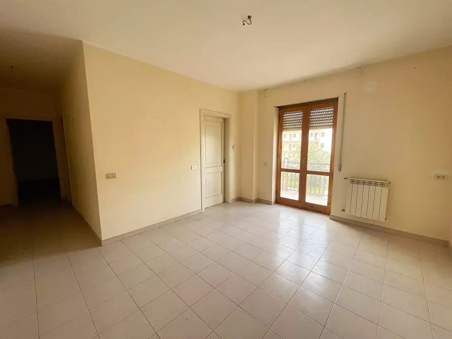 Immagine 1 di Appartamento in vendita  in VIA REGOLO a Canosa Di Puglia