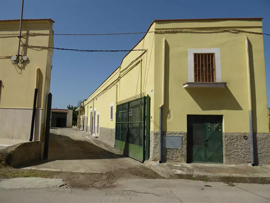 Immagine 1 di Azienda agricola in vendita  in VIA XX SETTEMBRE a Canosa Di Puglia