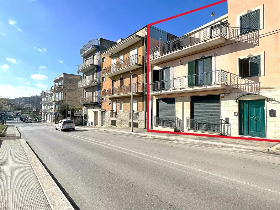 Immagine 1 di Casa indipendente in vendita  in VIA BALILLA a Canosa Di Puglia