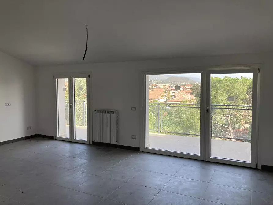 Immagine 1 di Appartamento in vendita  in Via Cadorna a San Giovanni La Punta