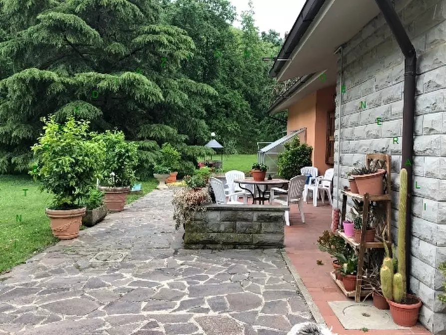 Immagine 1 di Villa in vendita  in VIA DELLA REPUBBLICA 1 a Scarperia E San Piero
