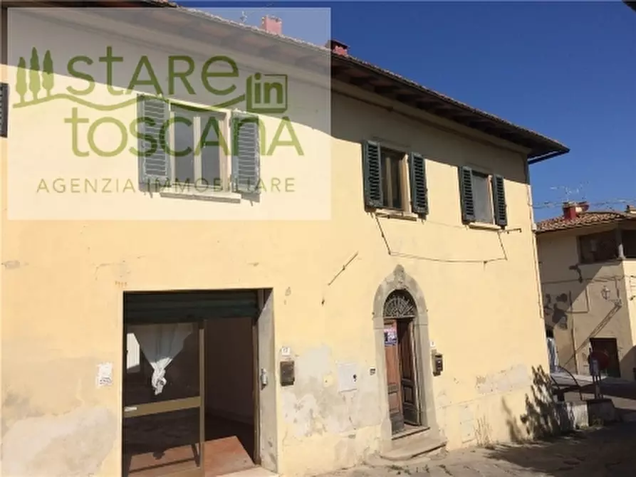 Immagine 1 di Villa in vendita  in PIAZZA IV NOVEMBRE a San Casciano In Val Di Pesa