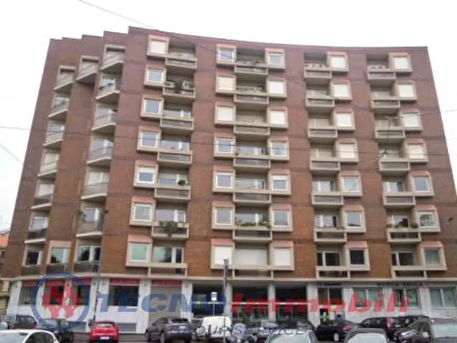 Immagine 1 di Appartamento in vendita  in Piazza Adriano a Torino