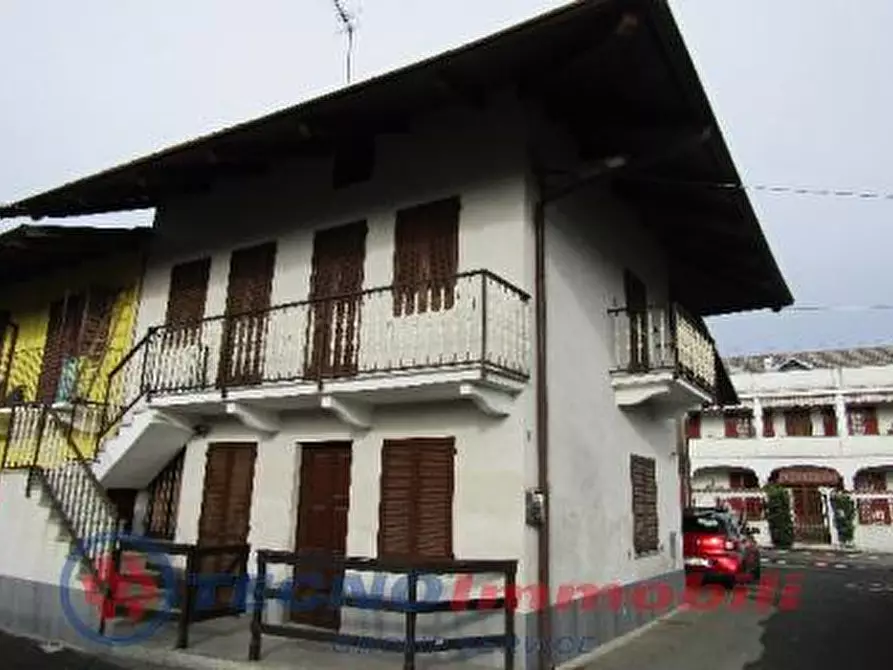 Immagine 1 di Casa indipendente in vendita  in Via Giuseppe Destefanis a Ala Di Stura