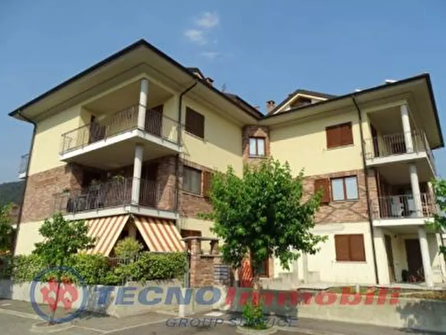 Immagine 1 di Appartamento in vendita  in Via Sant'Anna a Ala Di Stura