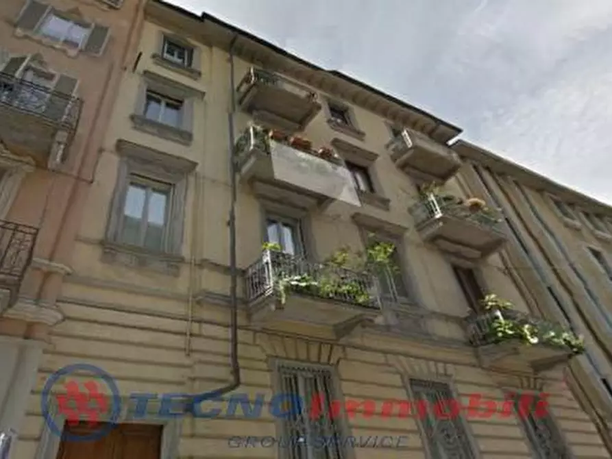 Immagine 1 di Appartamento in vendita  in Via Bari a Torino