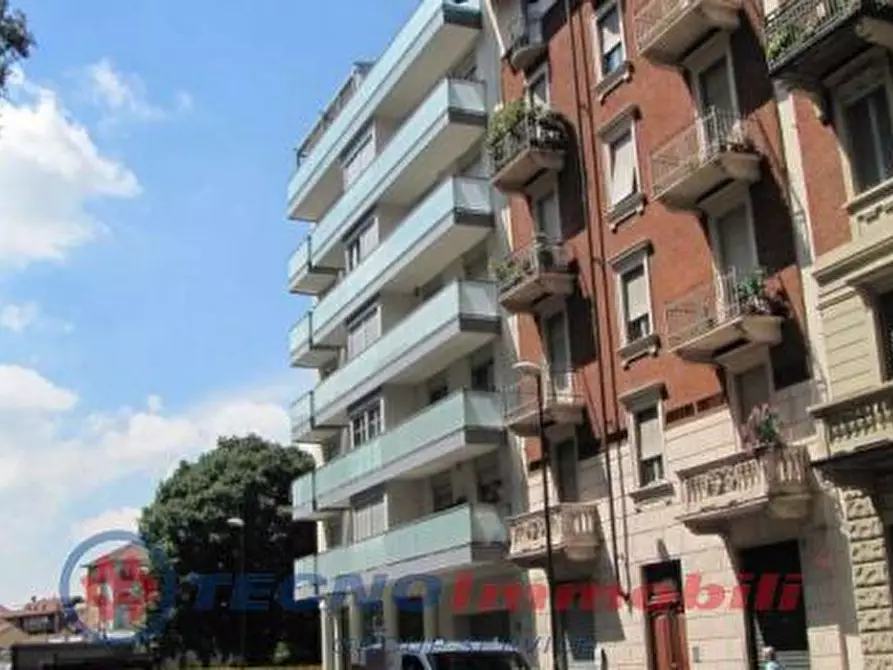 Immagine 1 di Appartamento in vendita  in Via Villar Focchiardo a Torino
