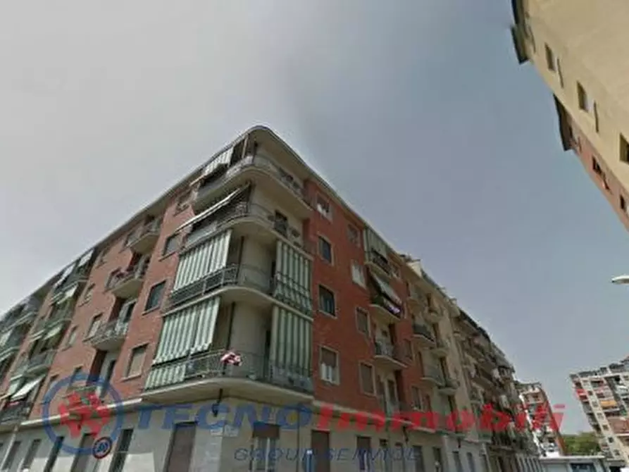 Immagine 1 di Appartamento in vendita  in Via Val lagarina a Torino