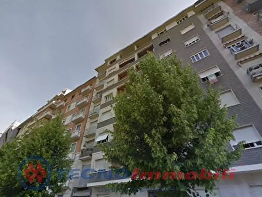 Immagine 1 di Appartamento in vendita  in Corso Enrico De Nicola a Torino