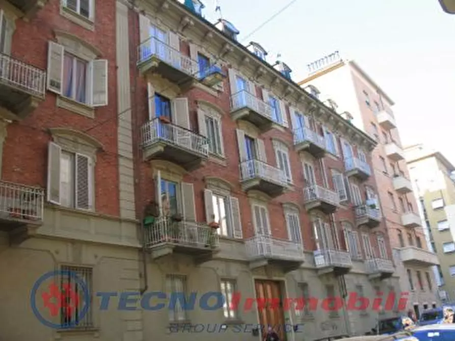 Immagine 1 di Appartamento in vendita  in Via Pier Dionigi Pinelli a Torino